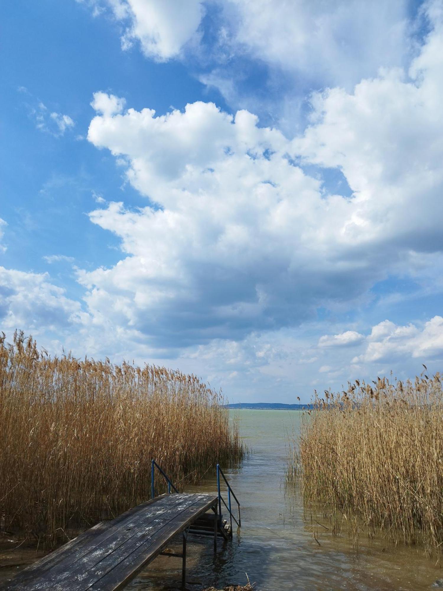 Margareta Etterem Es Vendeghaz Gasthaus Balatonberény Exterior foto