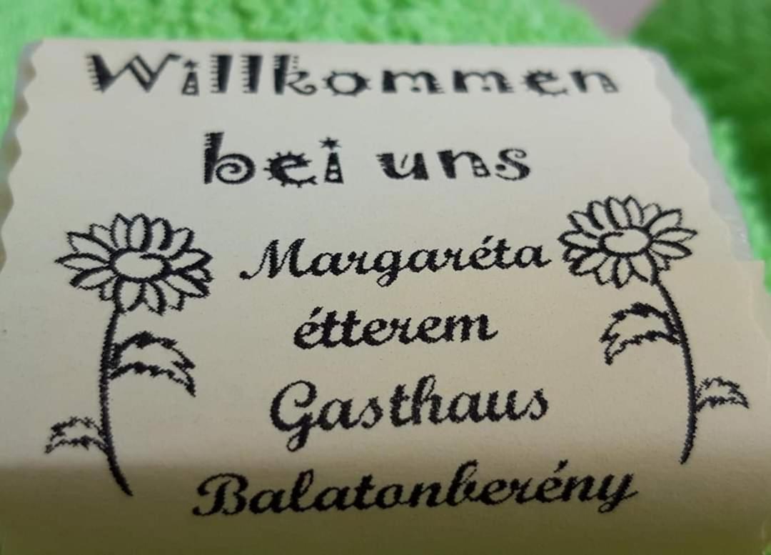 Margareta Etterem Es Vendeghaz Gasthaus Balatonberény Exterior foto